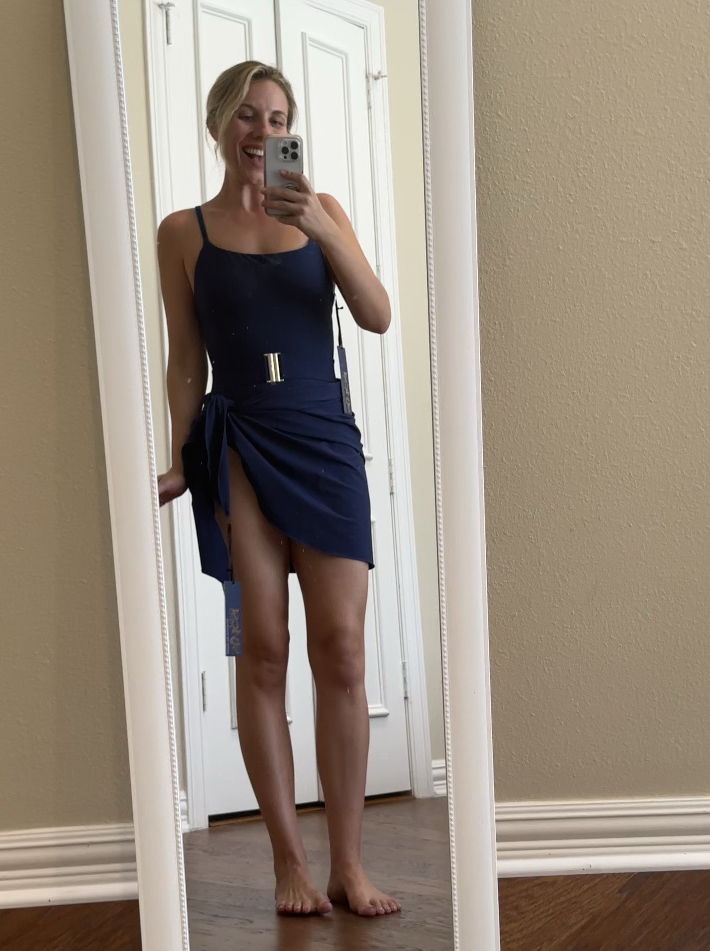 The best suits I’ve tried in a LONG time. I’ve never felt so confident in a swimsuit before and certainly never do stylish. You can get 15% off with my code SARAH12334

 Stylest, Stylest swimsuit, swim belt, swim coverup, tummy control

#LTKTravel #LTKVideo #LTKSwim