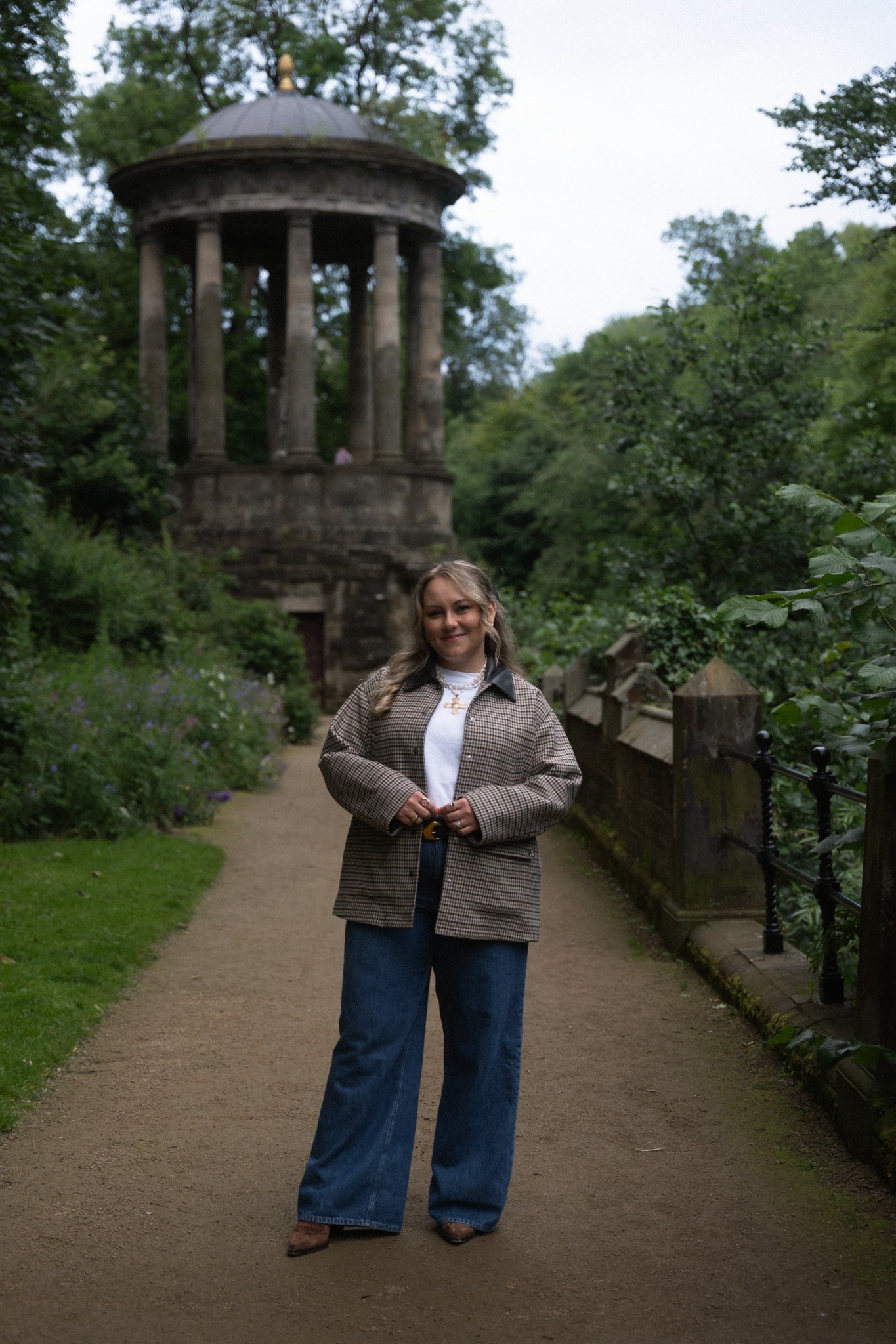 🏴󠁧󠁢󠁳󠁣󠁴󠁿Everything I wore in Scotland🦄
📍Couples Photo Shoot in Edinburgh

#LTKMidsize #LTKTravel #LTKShoeCrush