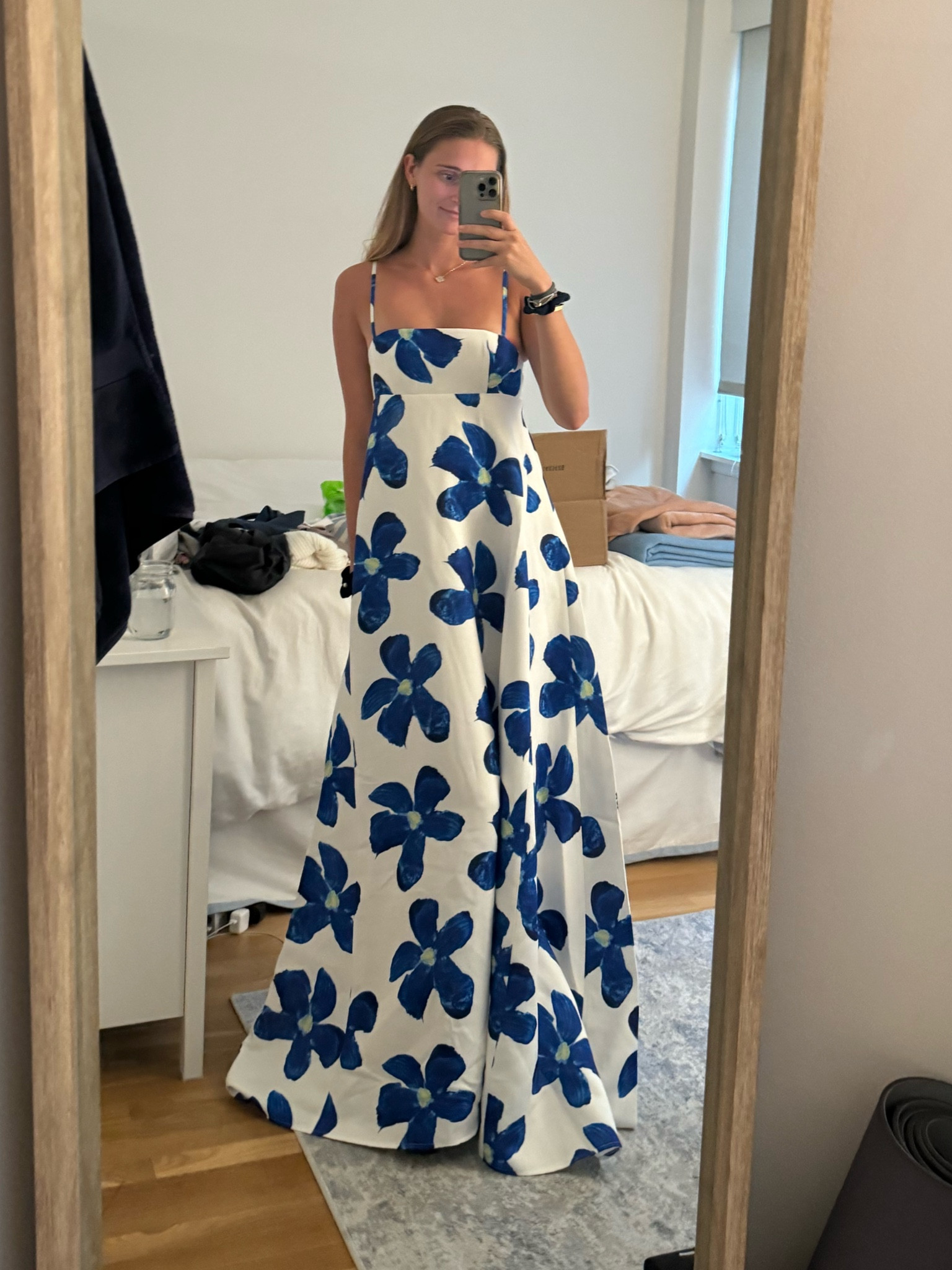 Beautiful summer gown. Perfect for a wedding or special event. 

#weddingguest #cocktaildress #gown #eveninggown 

#LTKTravel #LTKParties #LTKWedding