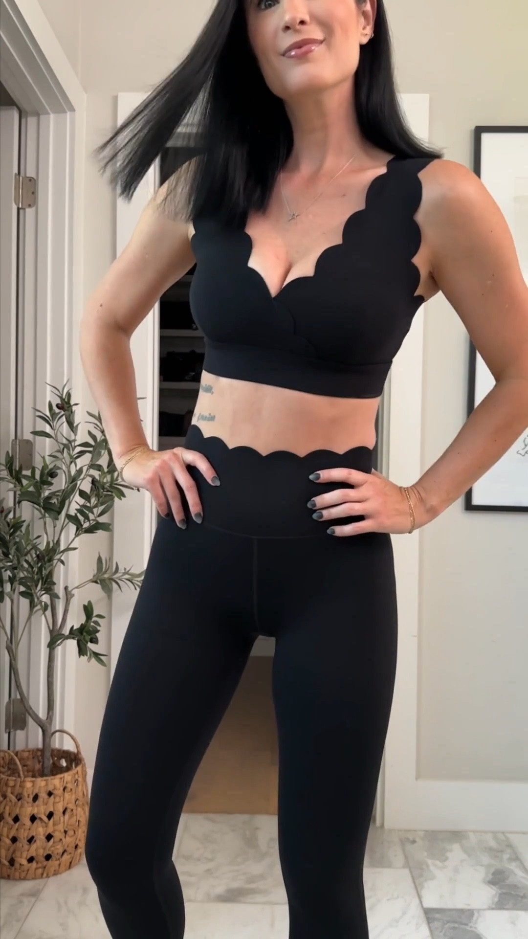 Absolutely obsessed with this scalloped activewear set from @WISKII ! Wearing a small in all sports bras and leggings. 



#LTKselfcare #LTKActive