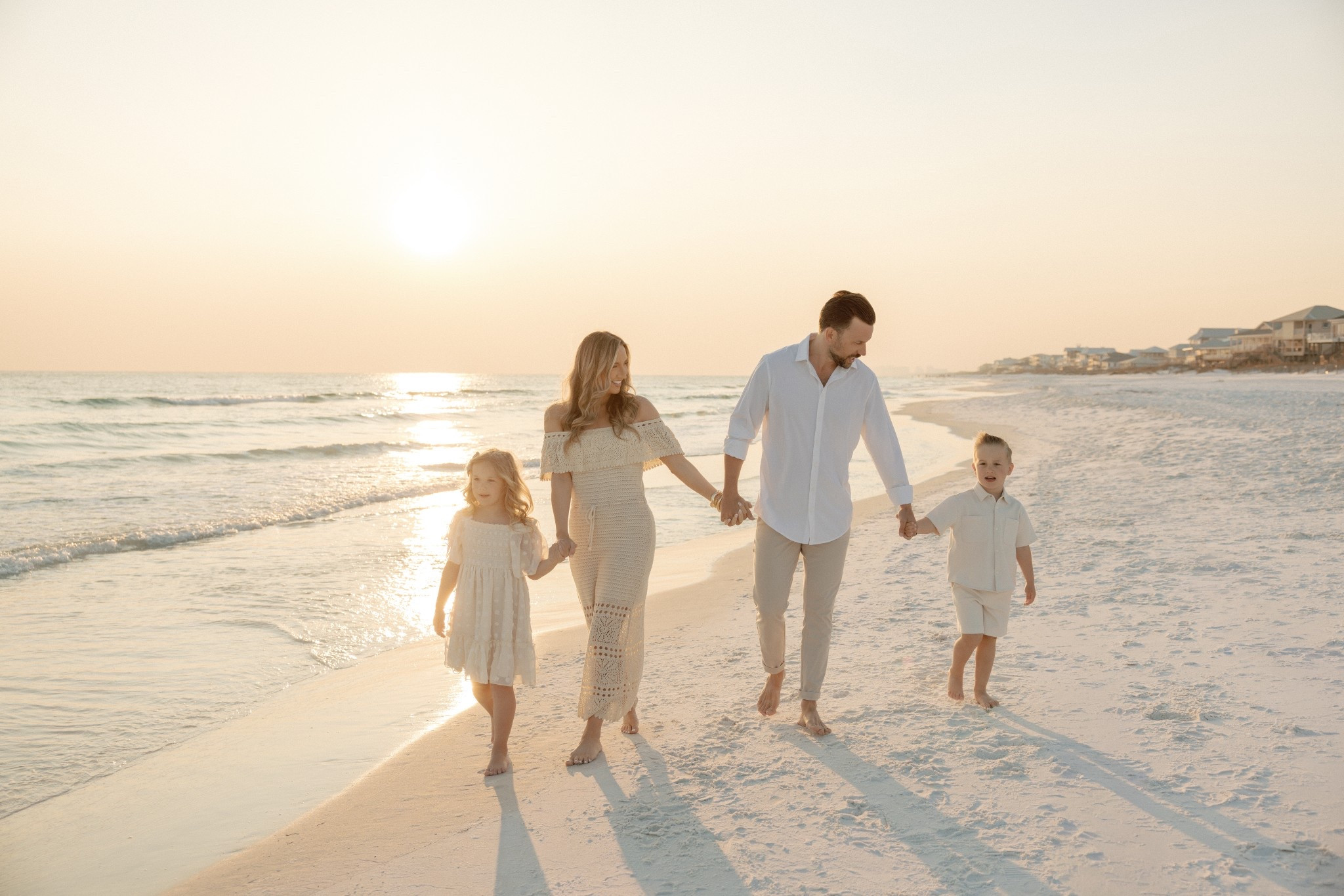Family beach photo outfits, family photos, beach photos, family matching

#LTKootd #LTKMens #LTKKids