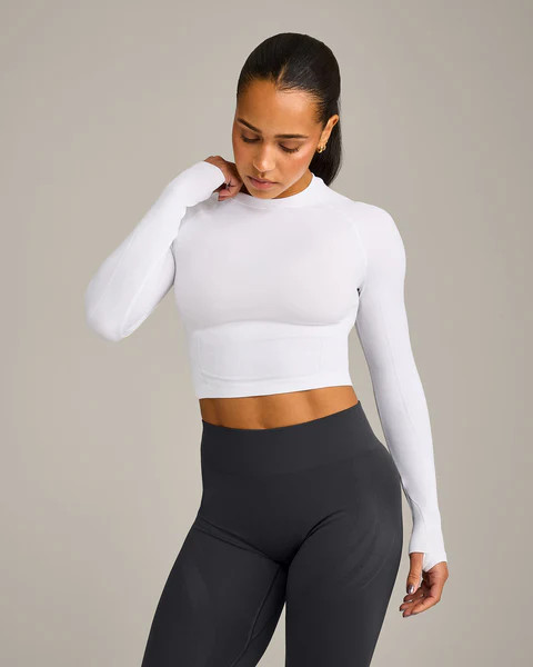 Oner Seamless Fitted Long Sleeve Mid Top 
 White | Oner Active (UK / US)