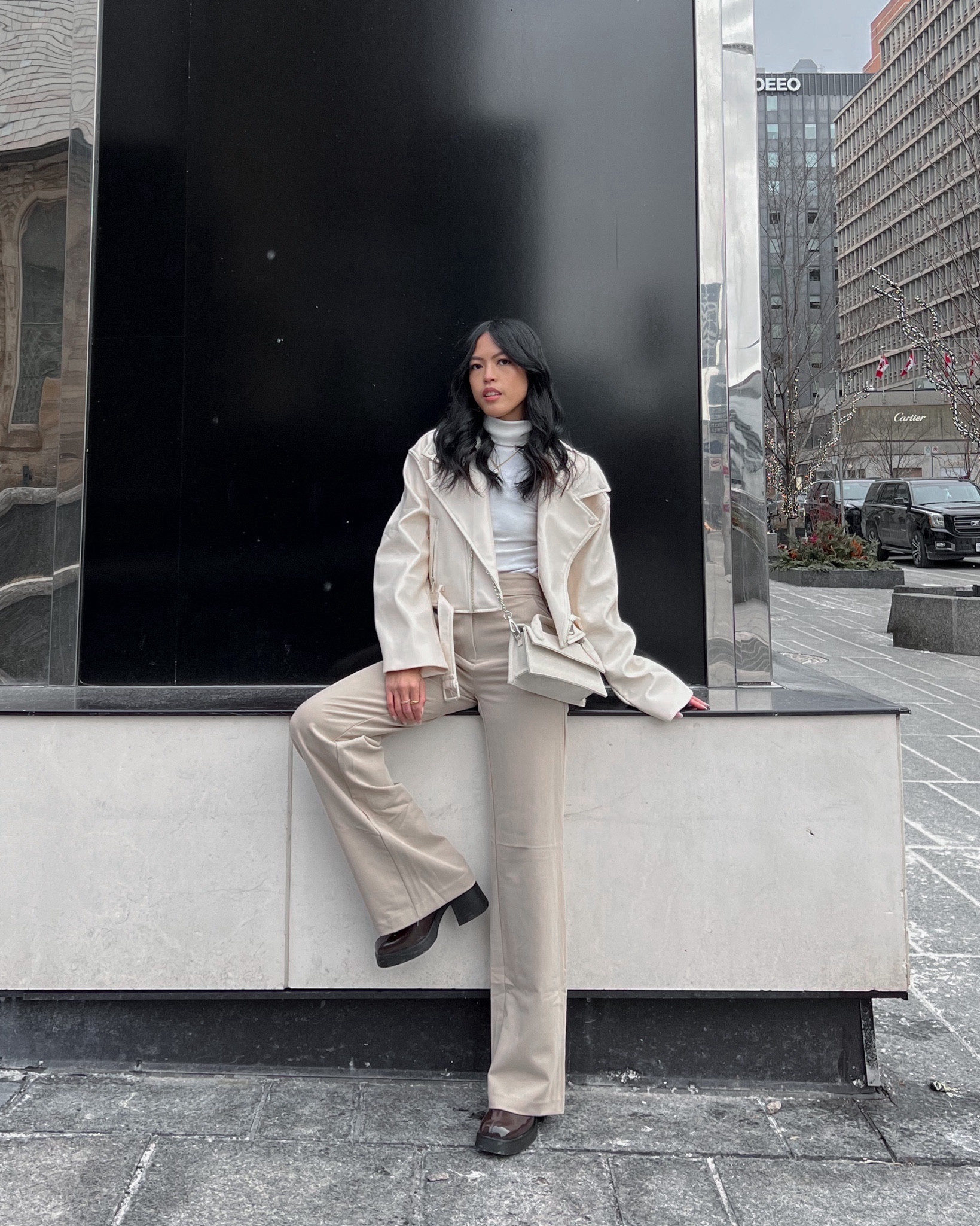 Winter outfit, winter fashion, neutral outfit, outfit inspo, winter jacket, lululemon, aritzia, revolve, michael kors

#LTKfindsunder50 #LTKSeasonal #LTKstyletip