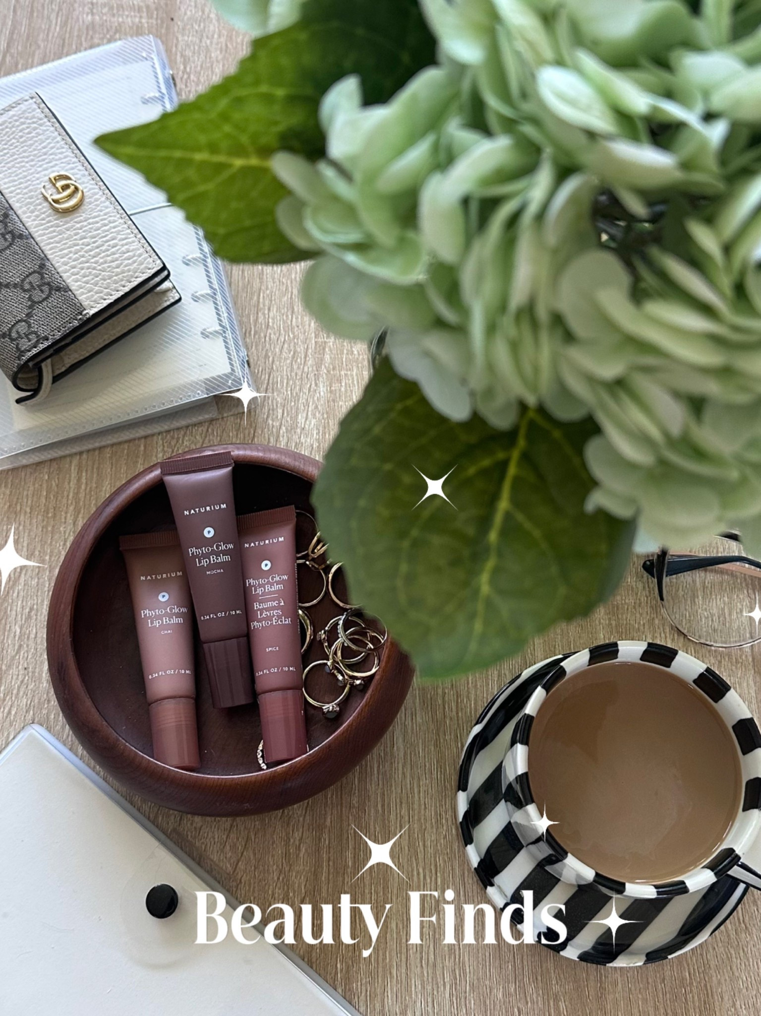 Some lip balms look cute for five minutes… and then your lips are dry again. I’ve been reaching for Naturium Phyto-Glow Lip Balm because it actually feels like it’s doing something. It’s lightweight, not sticky, and gives that natural glossy look without needing a ton of layers. Just smooth, hydrated lips that still look good hours later. It’s one of those products you keep in your bag, your car… everywhere. Nothing dramatic—just a solid everyday lip balm that works. 💋 #naturium #lip balms & glosses #beauty #beautyproducts 