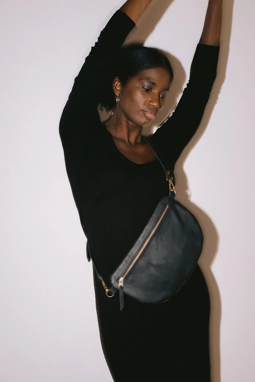 The Big Sling Bag, Black | Abby Alley