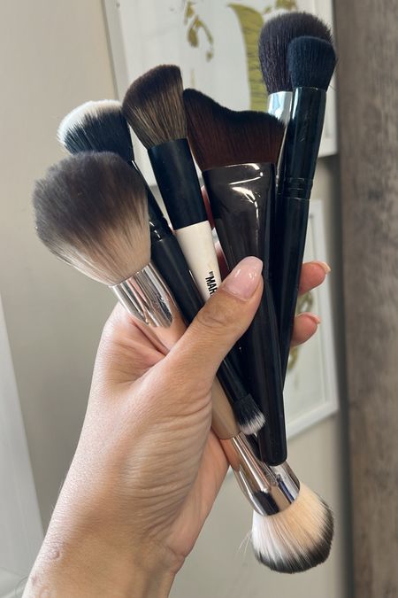 Makeup brushes for my everyday face 