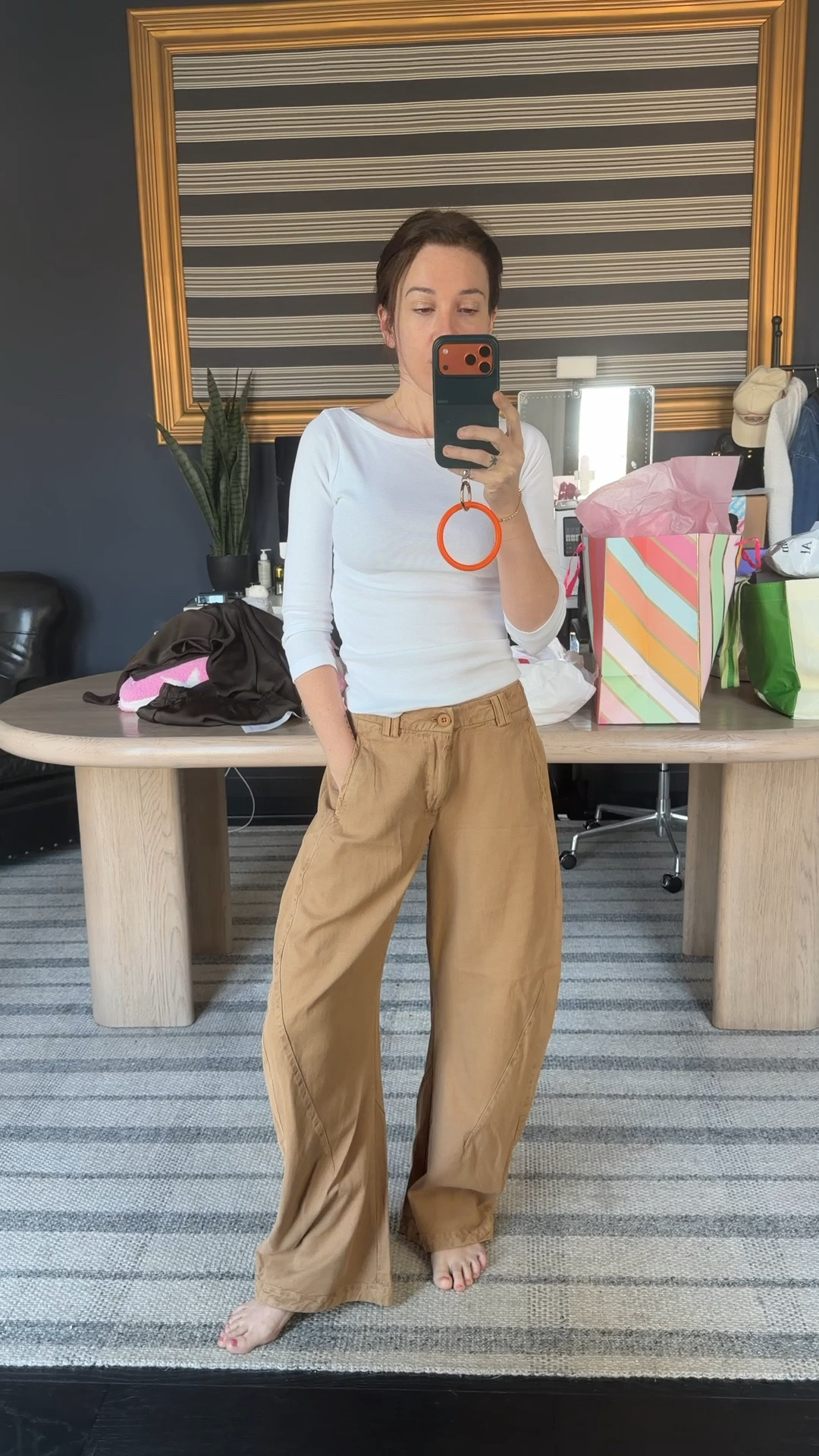 Wearing the size 0.  
small top

#LTKOver40 #LTKootd #LTKgrwm