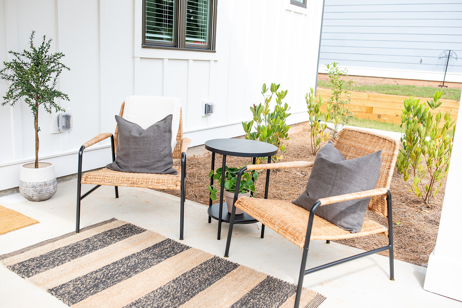 Simple minimalistic porch that is perfect going into fall.  

 #LTKHome