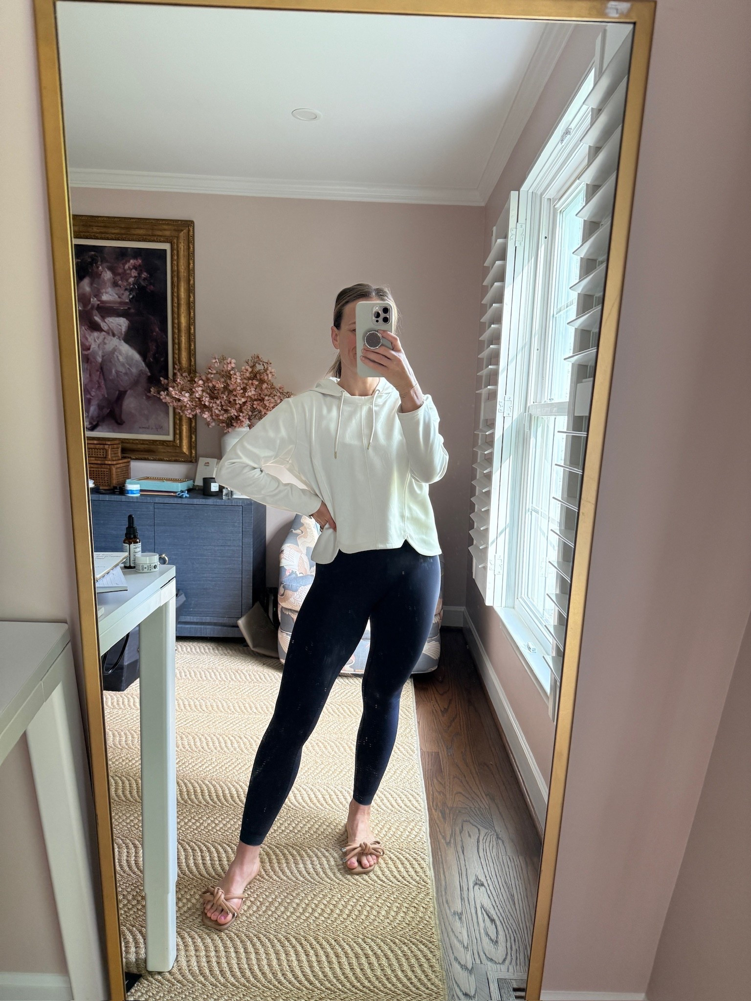 It did not feel like a spring day this morning! Today called for a cute hoodie and leggings  

#LTKootd #LTKActive #LTKdayinmylife