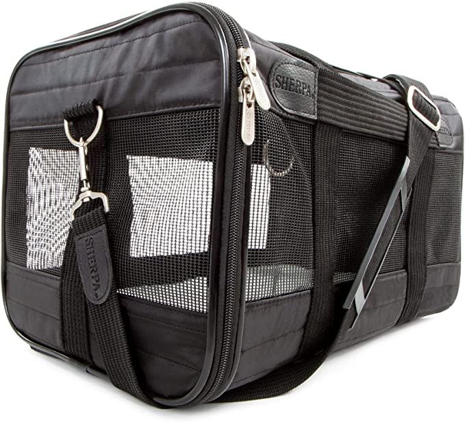 Sherpa® Original Deluxe™ Airline Approved Pet Carrier, Medium, Black | Amazon (US)