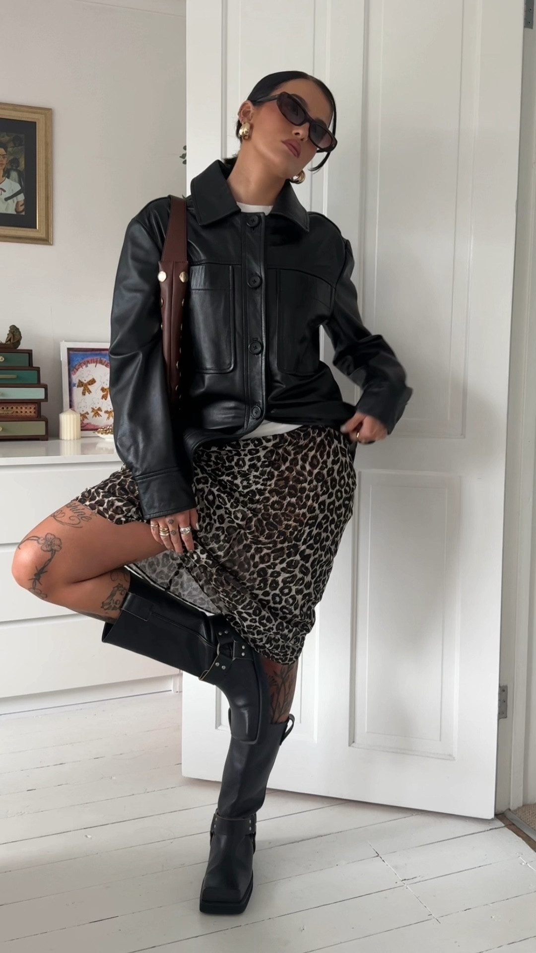 layering up your summer clothes so you can wear them all yr 🤝🏼🤝🏼 


transitional outfits, autumn, biker boots, leopard print 

#LTKuk #LTKautumn