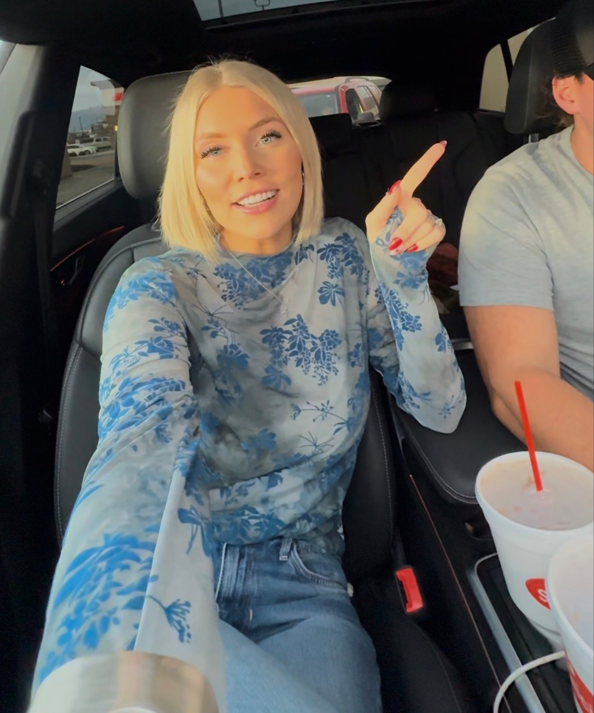 The cutest top! Wearing a small