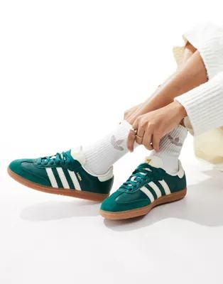 adidas Originals Samba OG sneakers in collegiate green and cream | ASOS (Global)