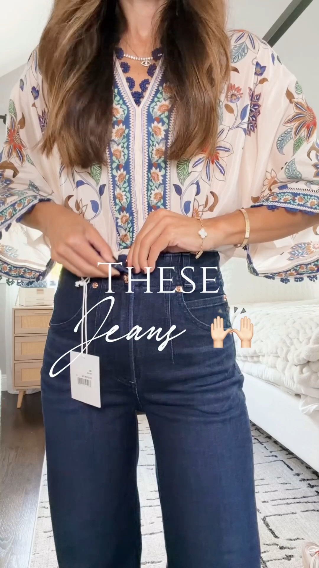 These jeans are 50/10 for comfort and 50/10 for looks 🙌🏻 literally my new favorites!

💌type “JEANS” for details to everything 
🔗

#LTKOver40 #LTKSeasonal #LTKootd