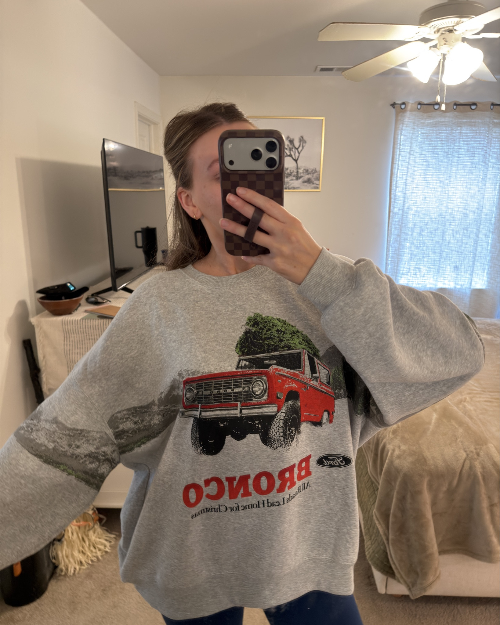 Size XL for oversized fit 

#LTKHoliday #LTKGiftGuide #LTKSeasonal