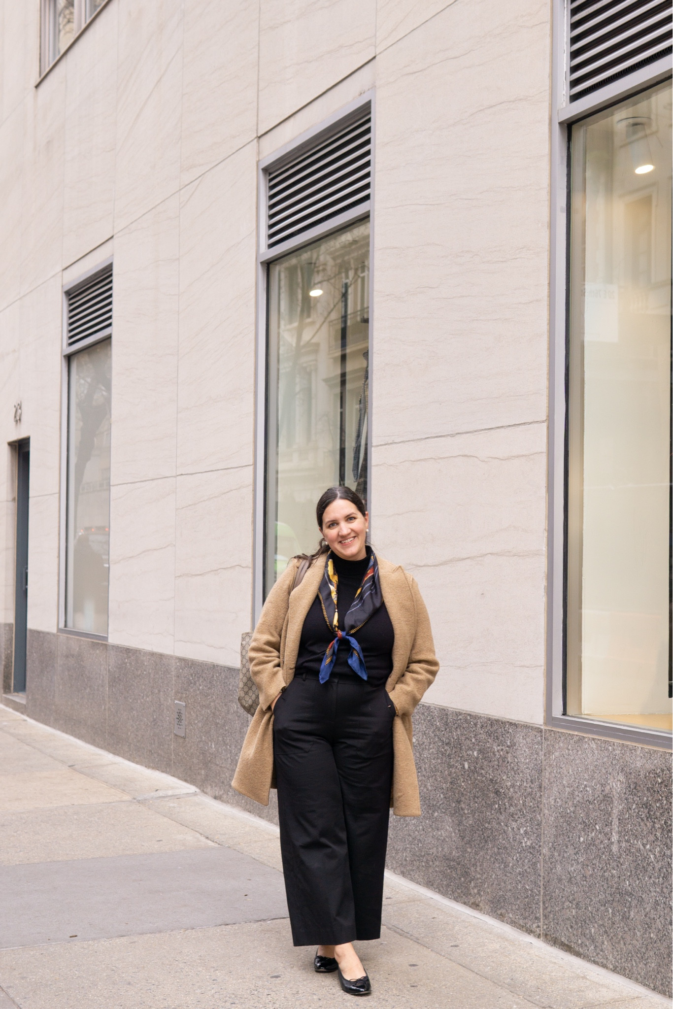 A classic outfit in the Upper East Side to start off the New Year. 

I’m wearing:
Black Tissue Turtleneck from J. Crew (Size Large)
Black Wide Leg Jeans from J. Crew (Size 32)
Camel Wool Top Coat from J. Crew (Size Large)
Black Chanel Ballet Flats
Vintage Hermes Scarf
Gucci Tote Bag

#LTKStyleTip #LTKMidsize