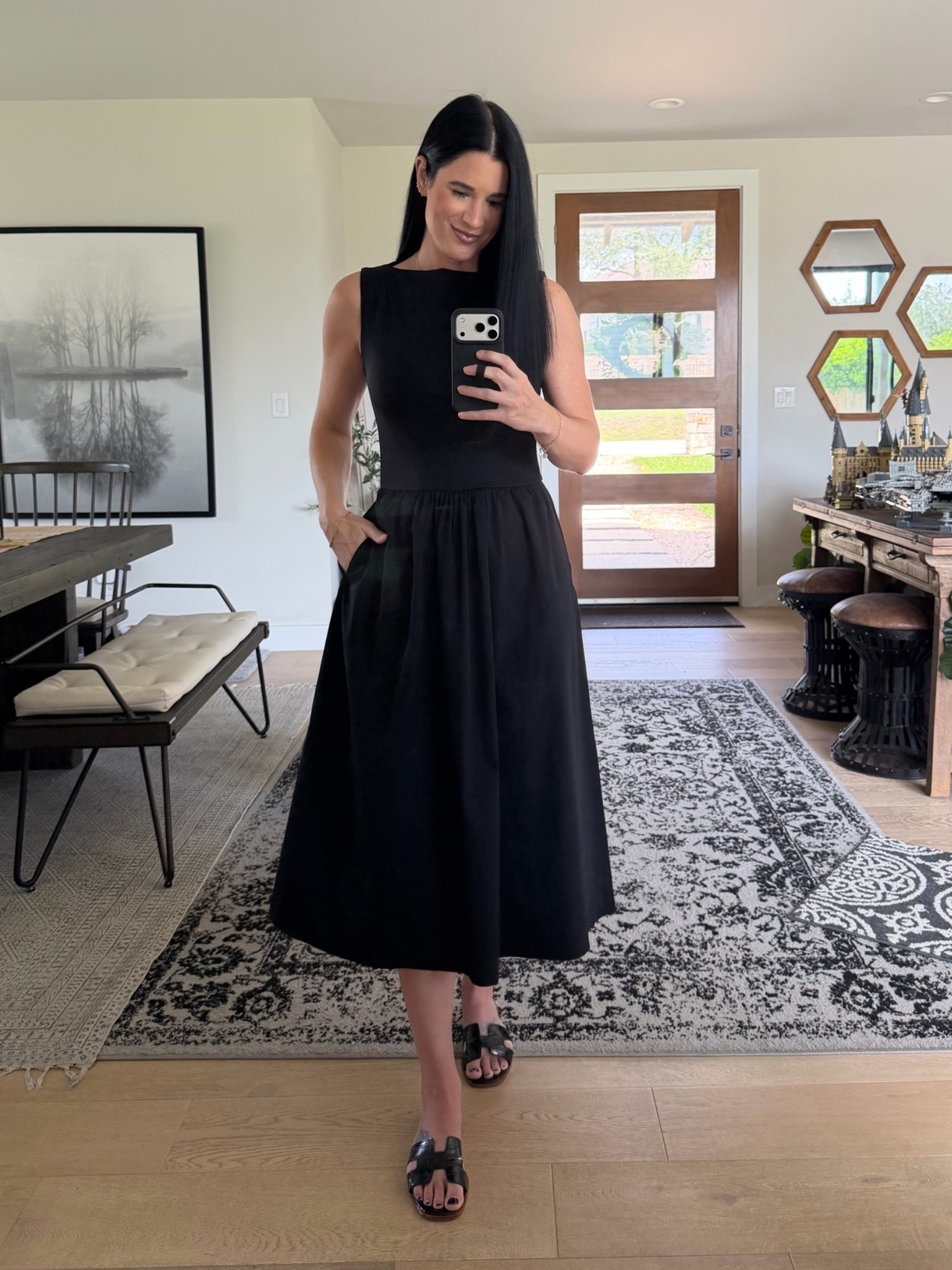 This dress literally just launched yesterday and is 40% off!! Only $83 from $138! I’m in the size small. 

Use code dtkxspanx for 15% off and free shipping on your full price order.

#LTKSaleAlert #LTKOver40 #LTKTall