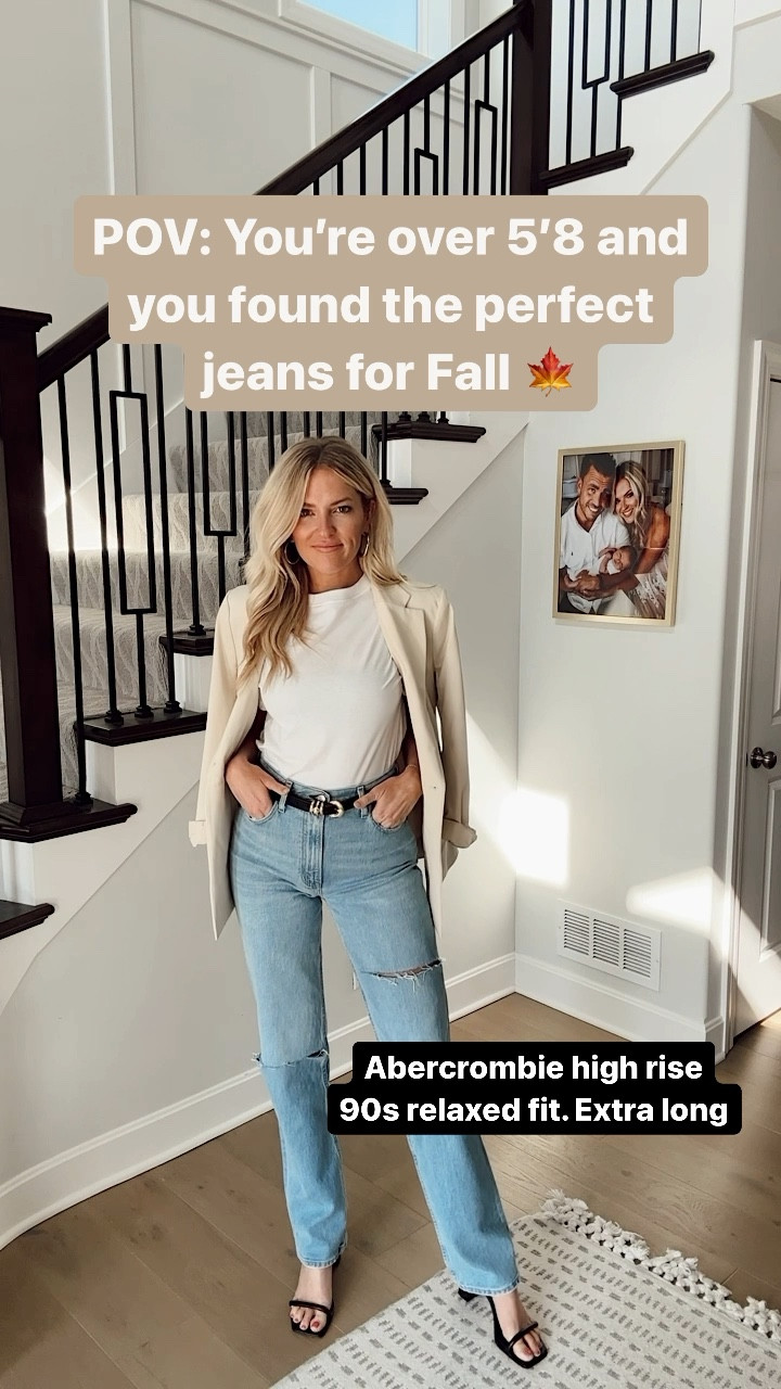 The perfect jeans for fall! Relaxed fit jeans faux leather flare jeans brown denim high rise 

#LTKsalealert #LTKstyletip #LTKworkwear