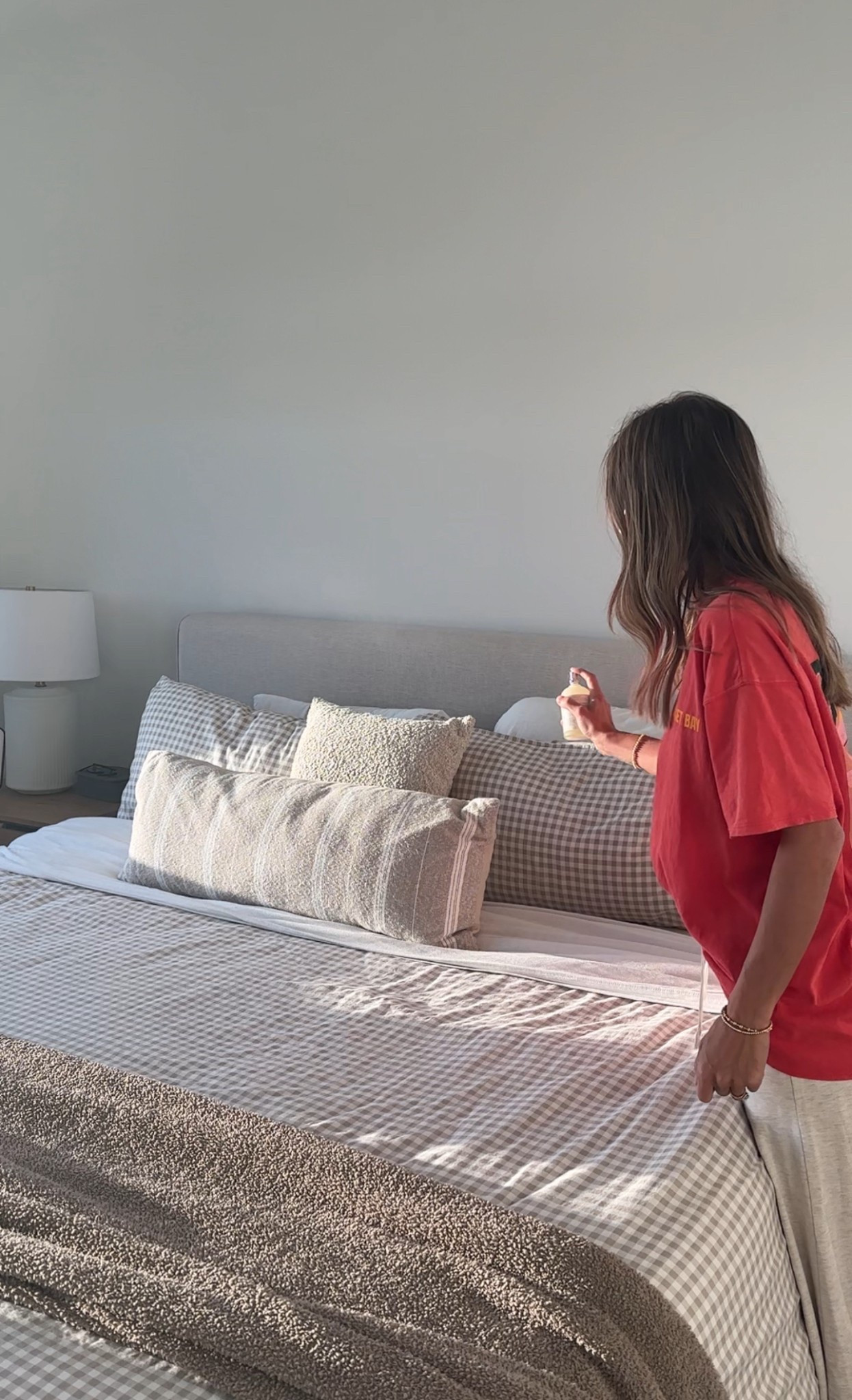 Bedding details!!✨

Bedding/ gingham print/ bed / sheets / H&M / target 

#LTKFindsUnder50 #LTKHome #LTKStyleTip