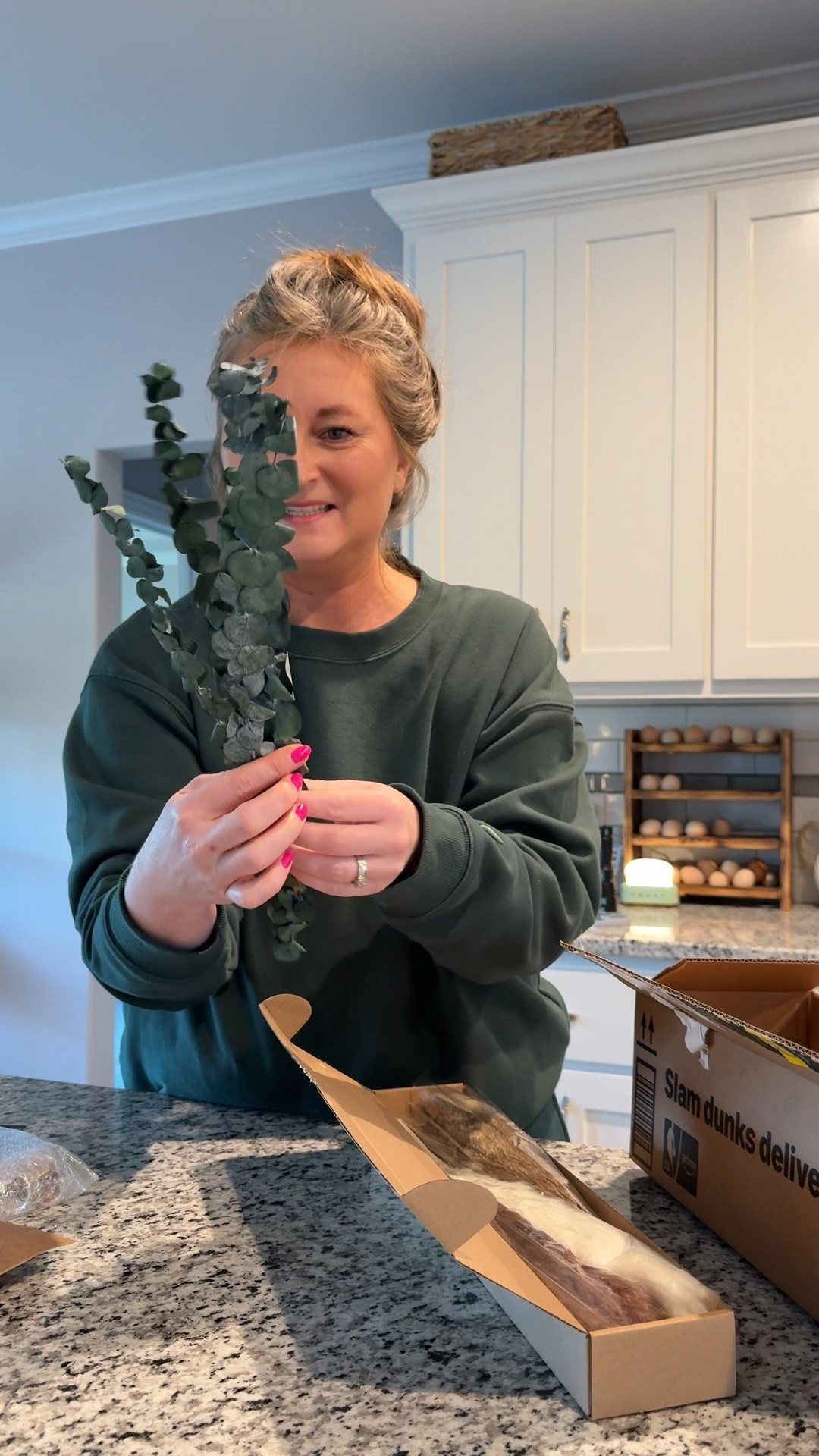 Hanging out today and finally doing a little decorating. I’m putting together some flower arrangements, chatting, and slowly making this house feel more like home. I’ve lived here long enough… it’s time 😂

#livingwithbreastcancer #breastcancerdiary #homedecor #cozyliving #everydaylife

#LTKHome #LTKvlog #LTKOver40