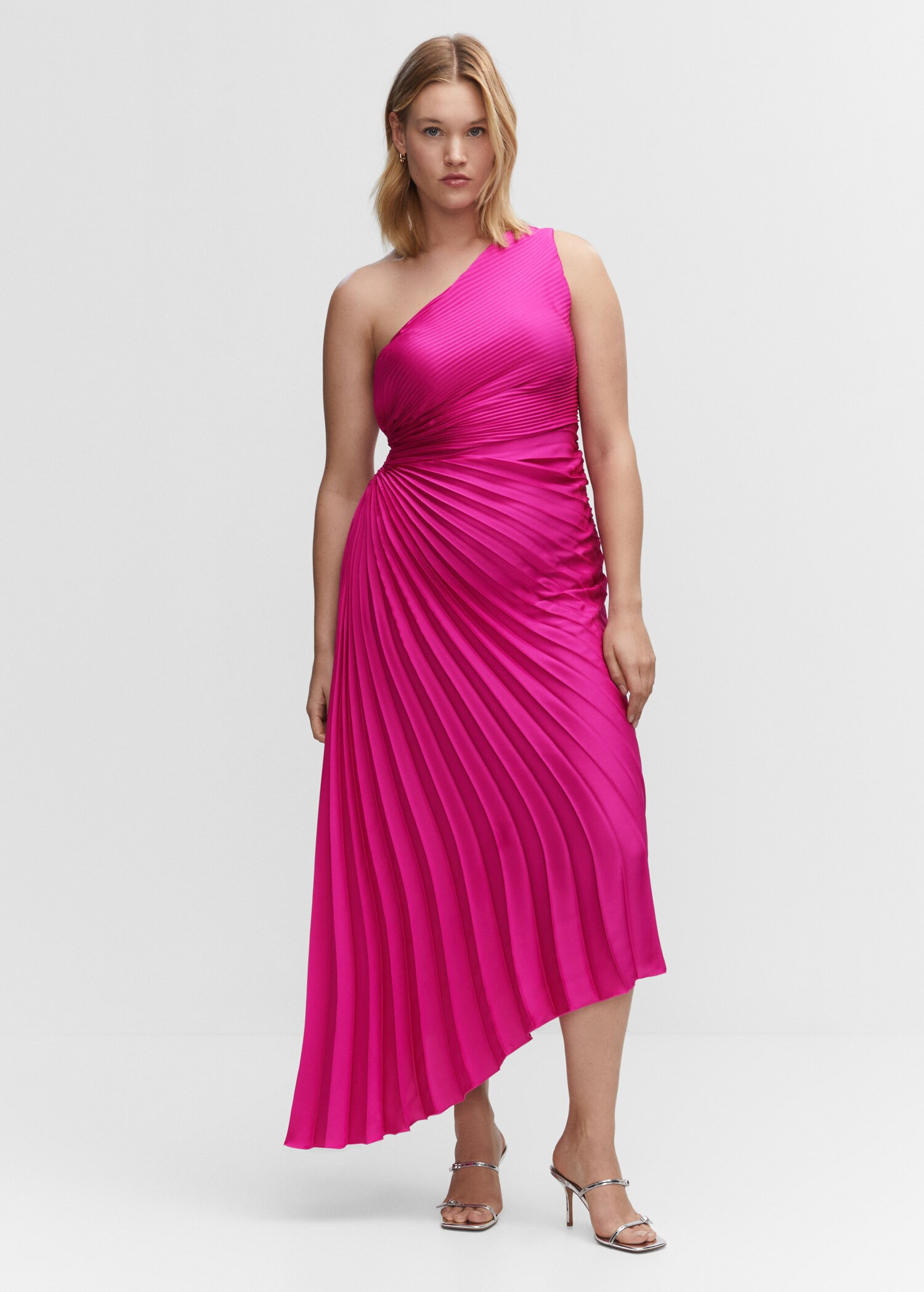 Asymmetrical pleated dress - Woman | MANGO USA | MANGO (US)
