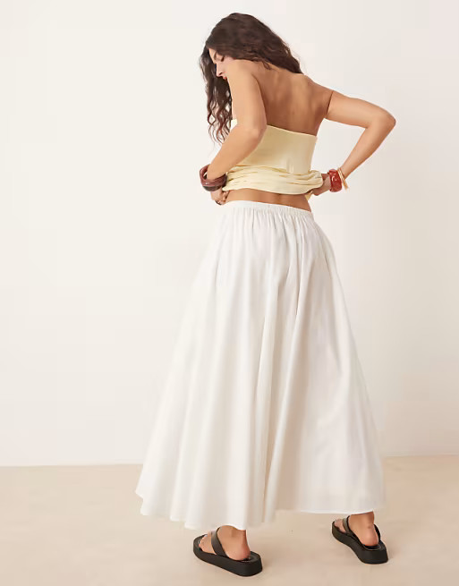 Abercrombie & Fitch full maxi skirt with elasticated waist in white | ASOS (Global)
