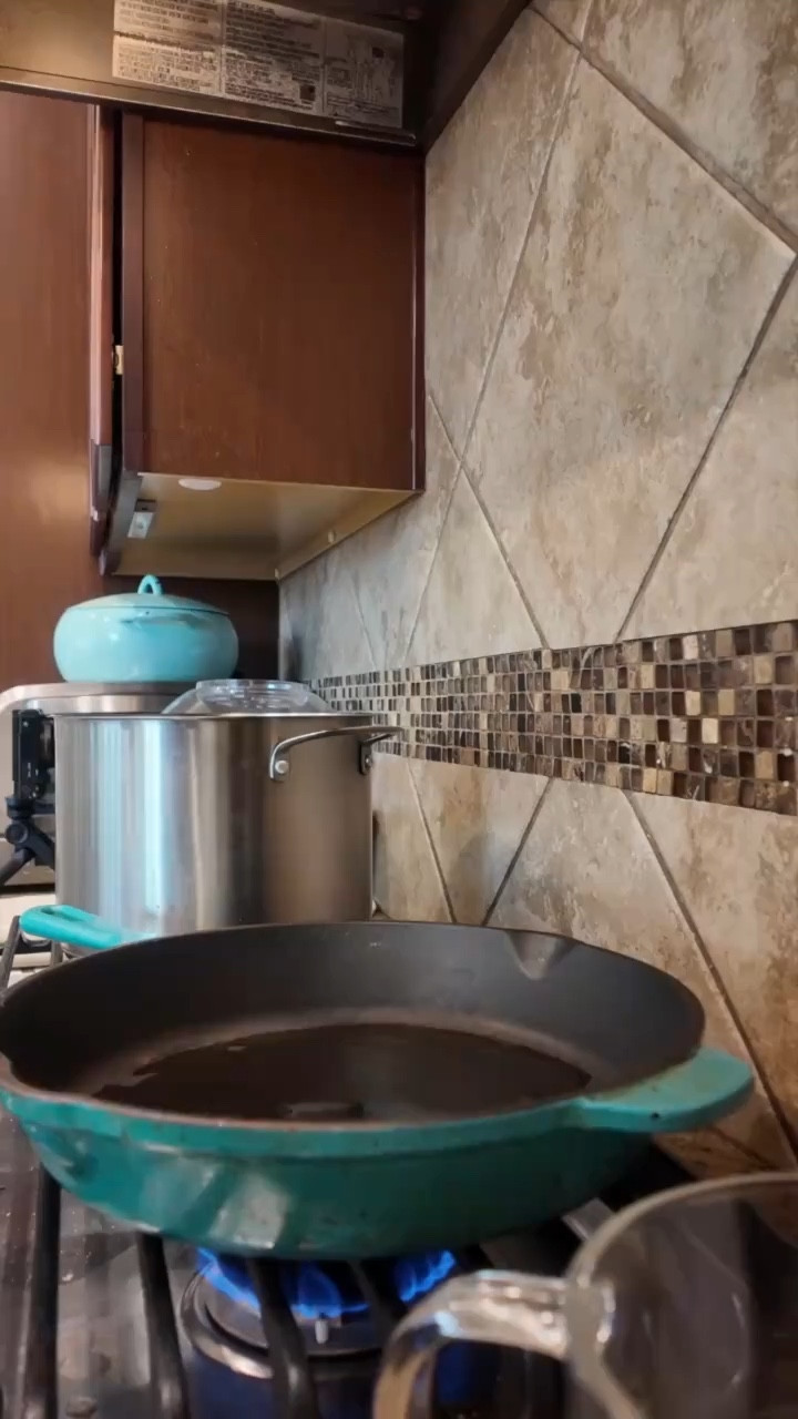 Sunday dinner 🍽️ 

#LTKHome #LTKdayinmylife #LTKmomlife