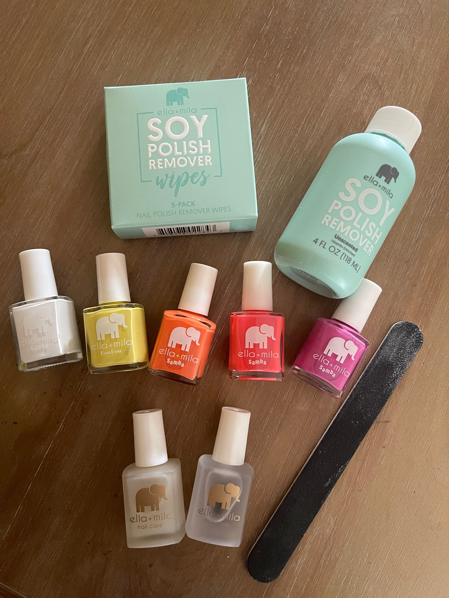 Nail polish I use to do a sunset manicure 



#LTKBeauty #LTKStyleTip #LTKFindsUnder50