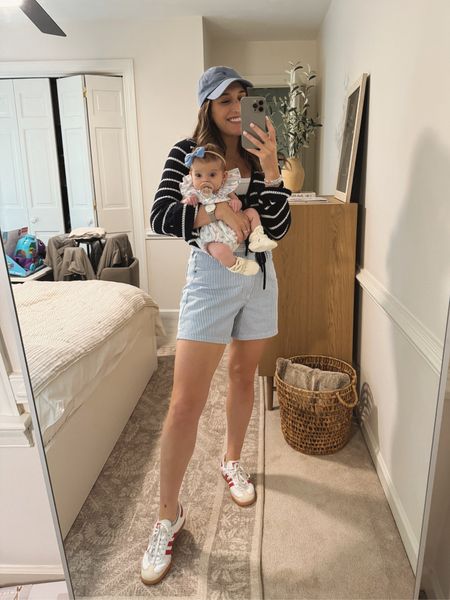 memorial day / july 4th / patriotic outfit. stripes for days.

exact sweater is cotton:on and sold out online but might be in your local store. tried to link similar! 