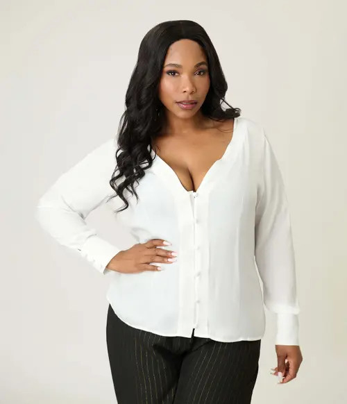 Unique Vintage Plus Size Long Sleeve Blouse in Ivory at Nordstrom, Size 4X | Nordstrom