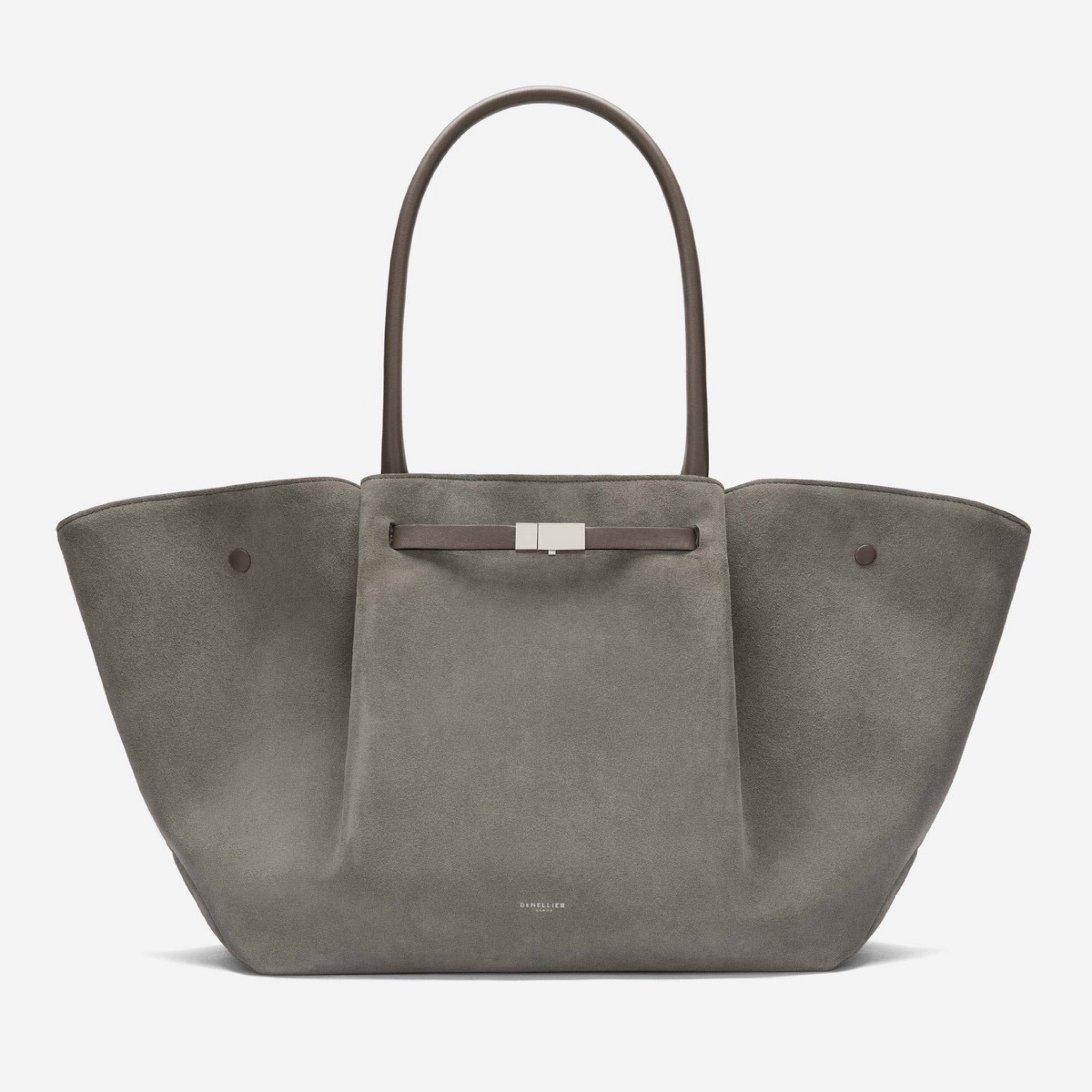 This bag is just stunning 🤩 with all the new models they have for fall and winter 


#LTKSeasonal #LTKHoliday #LTKsalealert