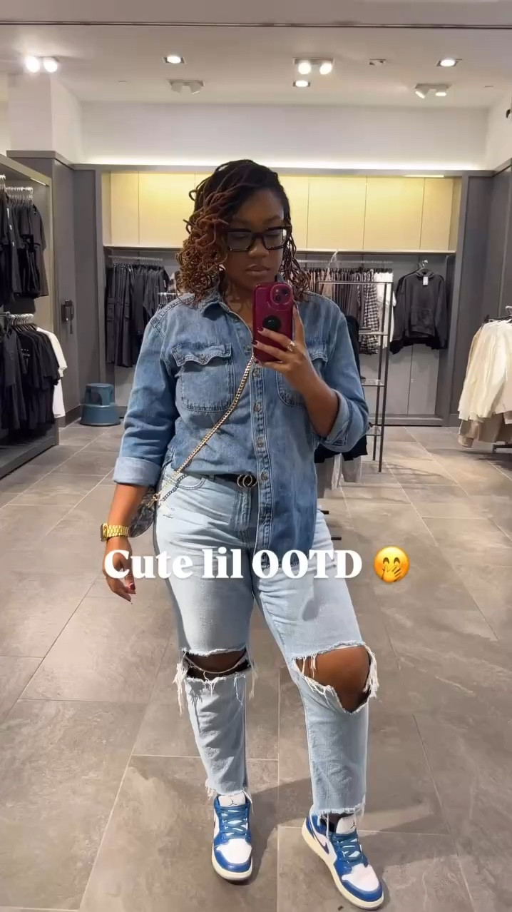 Denim on denim is a vibe!! 🥰🥰

#LTKShoeCrush #LTKGiftGuide #LTKMidsize