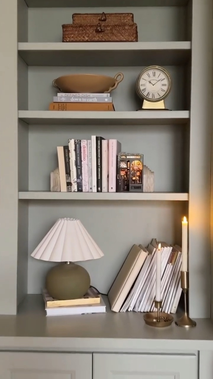 October Sundays are something else! 🍂 Veronica and I have been working on this little bookshop book nook together after little ones are in bed, and it was easier than we thought! A good way to catch up on her life and have time just the two of us. And of course, Father of the Bride in honor of Diane Keaton. 🥹



#LTKHome #LTKFindsUnder50 #LTKSeasonal
