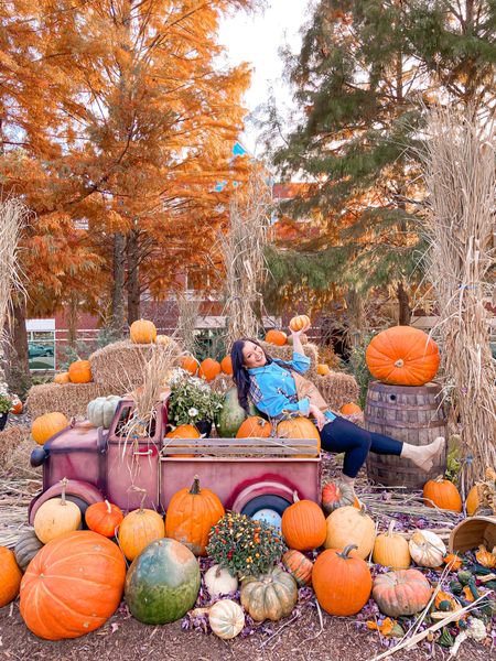 Get in losers! We’re going pumpkin picking!
#plaidshacket #leggings #plaiddenimshacket #shacket #chelseaboots #slingbags #lugsoleboots #bodysuit #falloutfit #pumpkinpatch #pumpkinpatchoutfit 

#LTKSeasonal #LTKstyletip #LTKunder100
