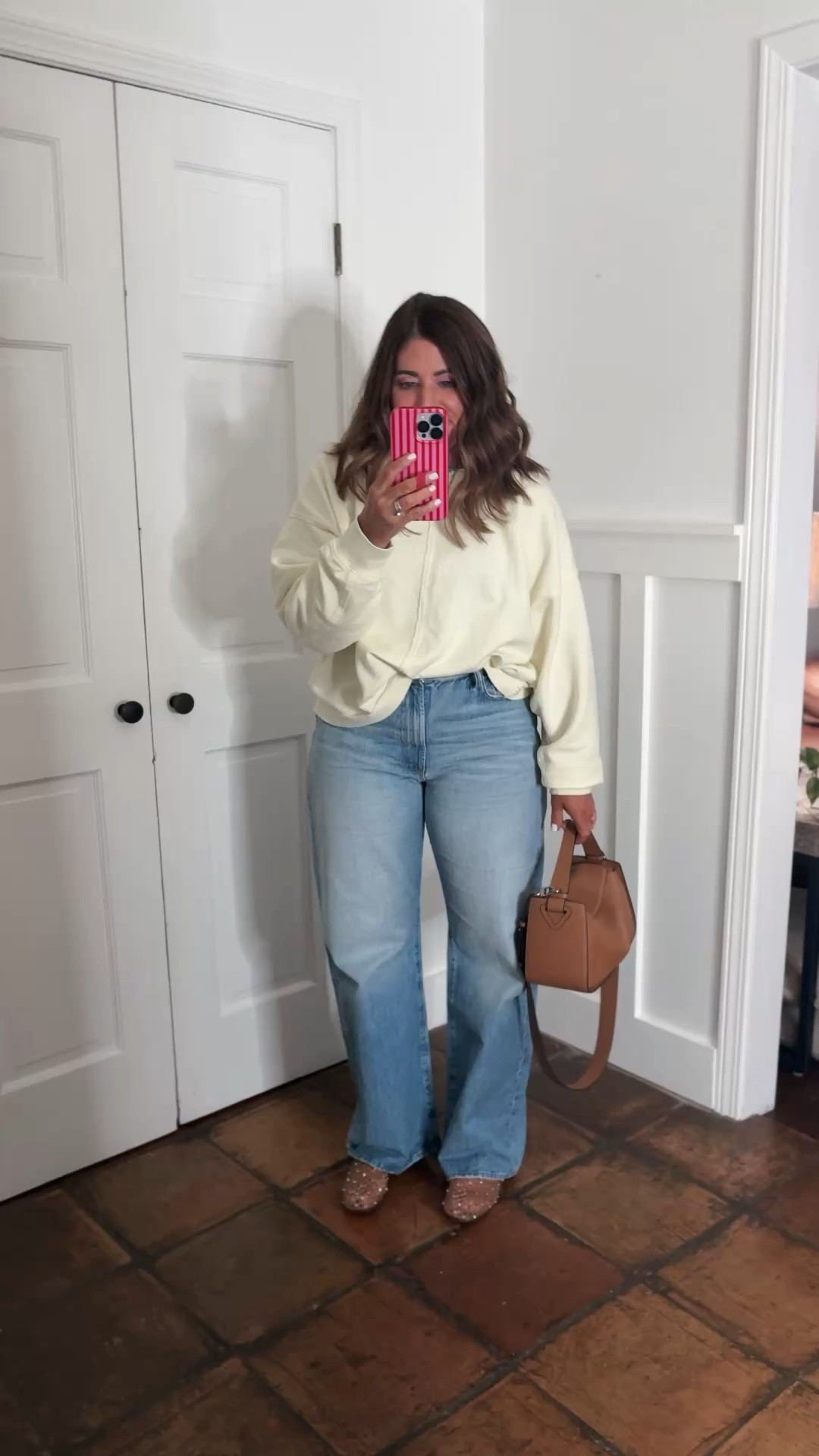 Simple & cute ootd

I’m obsessed with this yellow sweatshirt it’s lightweight but so cozy. I’m wearing a medium and it’s currently on sale under $40.

These jeans, I got on major sale a while back. I’m not sure if they’re available anymore, but I will link some similar options.

And then my new favorite studded jelly flats they are so comfortable and true to size ￼

#LTKxAerie #LTKSaleAlert #LTKOver40