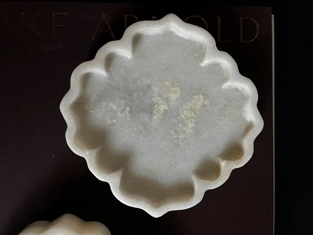 Vintage White Marble Urli Scalloped Mughal Dish - Etsy | Etsy (US)