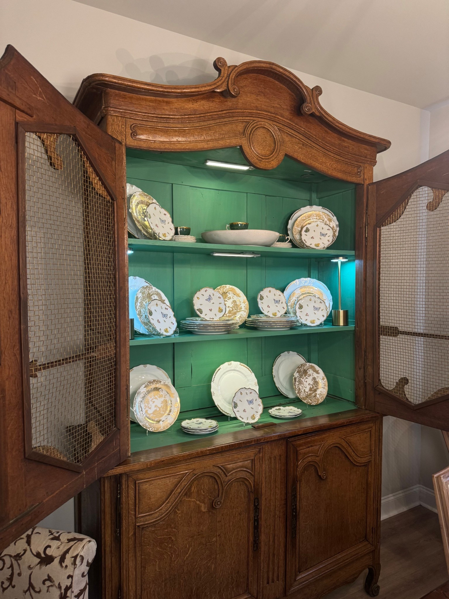 China details! 




#LTKgrwm #LTKWedding #LTKdayinmylife