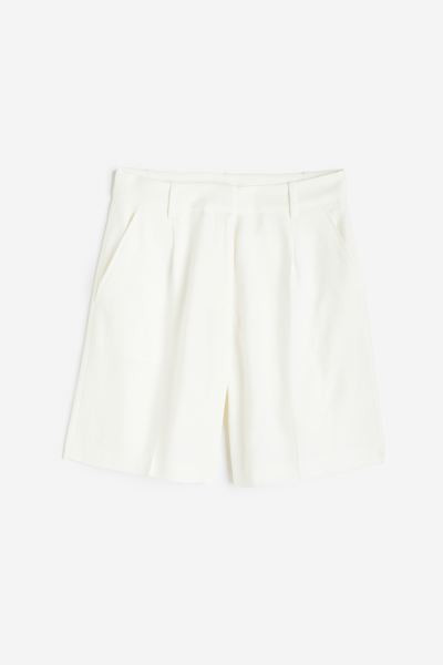 Twill Bermuda shorts | H&M (UK, MY, IN, SG, PH, TW, HK)