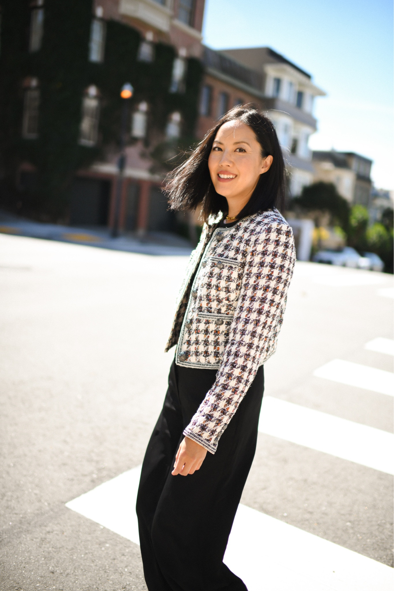 Cropped tweed blazer and wide leg pants. I’m wearing a size 2.

#LTKstyletip #LTKworkwear #LTKSeasonal