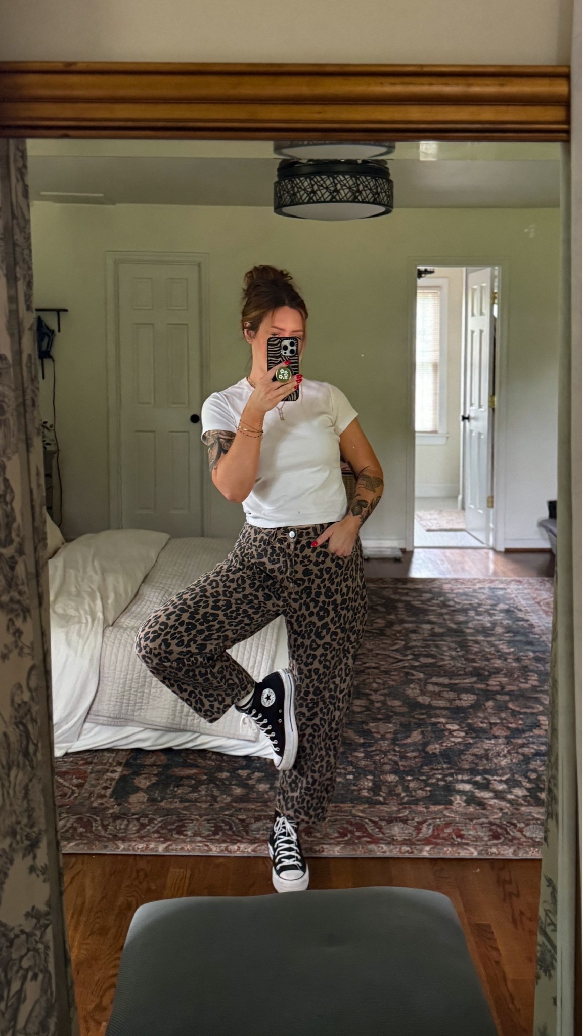 Love my cheetah barrel jeans

#LTKootd #LTKWorkwear #LTKgrwm