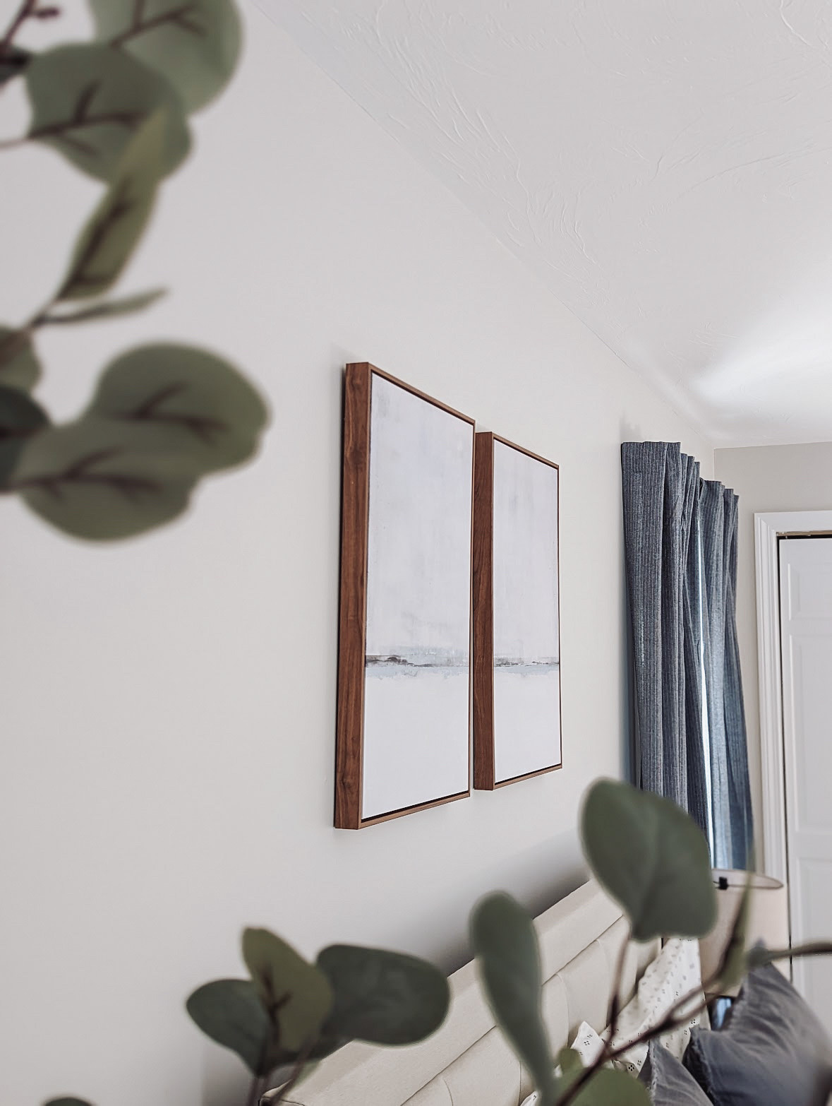 🌊 There’s nothing like a coastal-inspired bedroom to bring tranquility to your nights. With soft neutrals, organic elements, and a restful design, this space is all about comfort and relaxation. 🌿 #neutralbedroom #coastaldecor

#LTKHome #LTKStyleTip