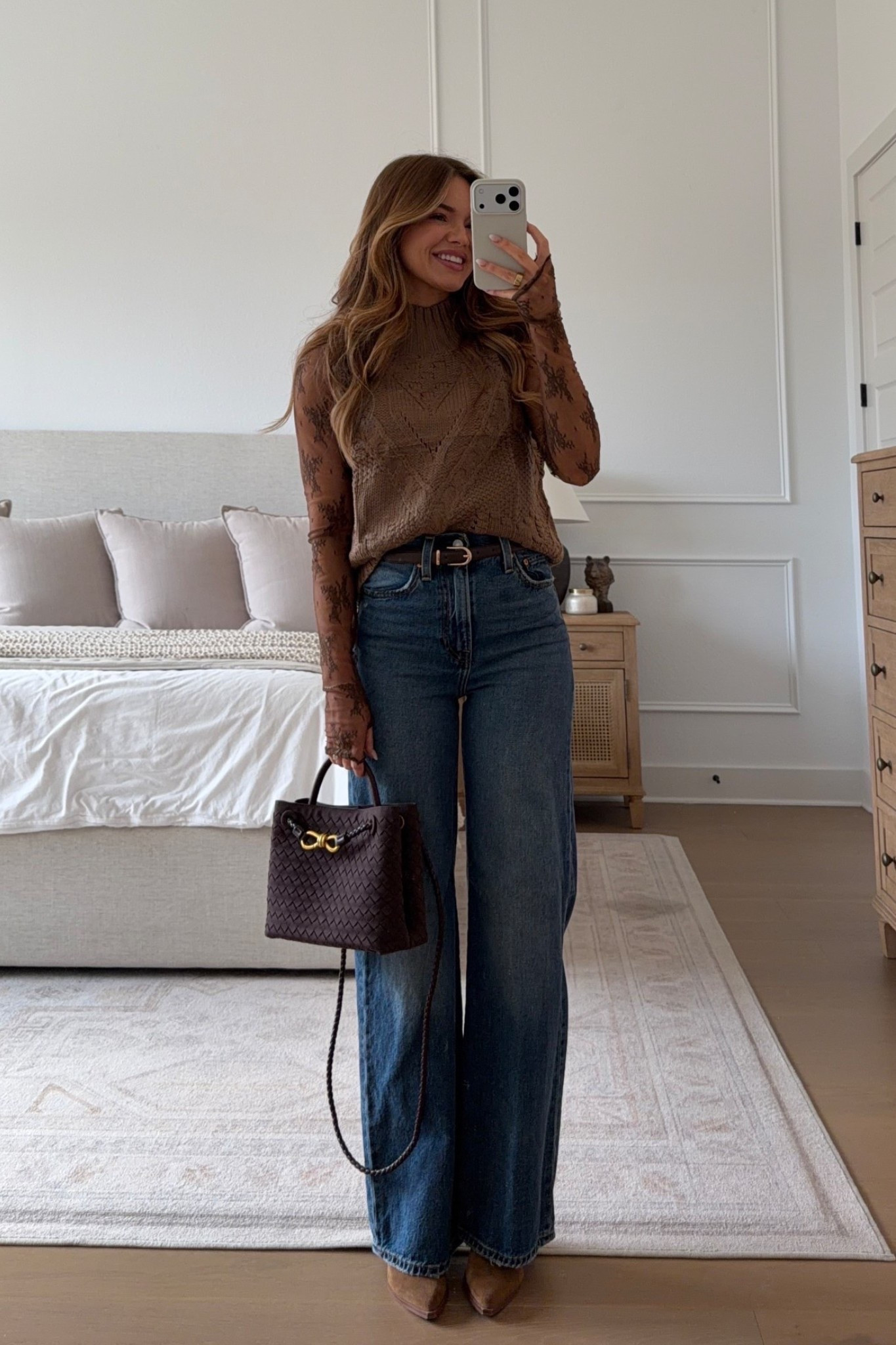 amazon fall outfit 😍🍂
top: small // jeans: 24