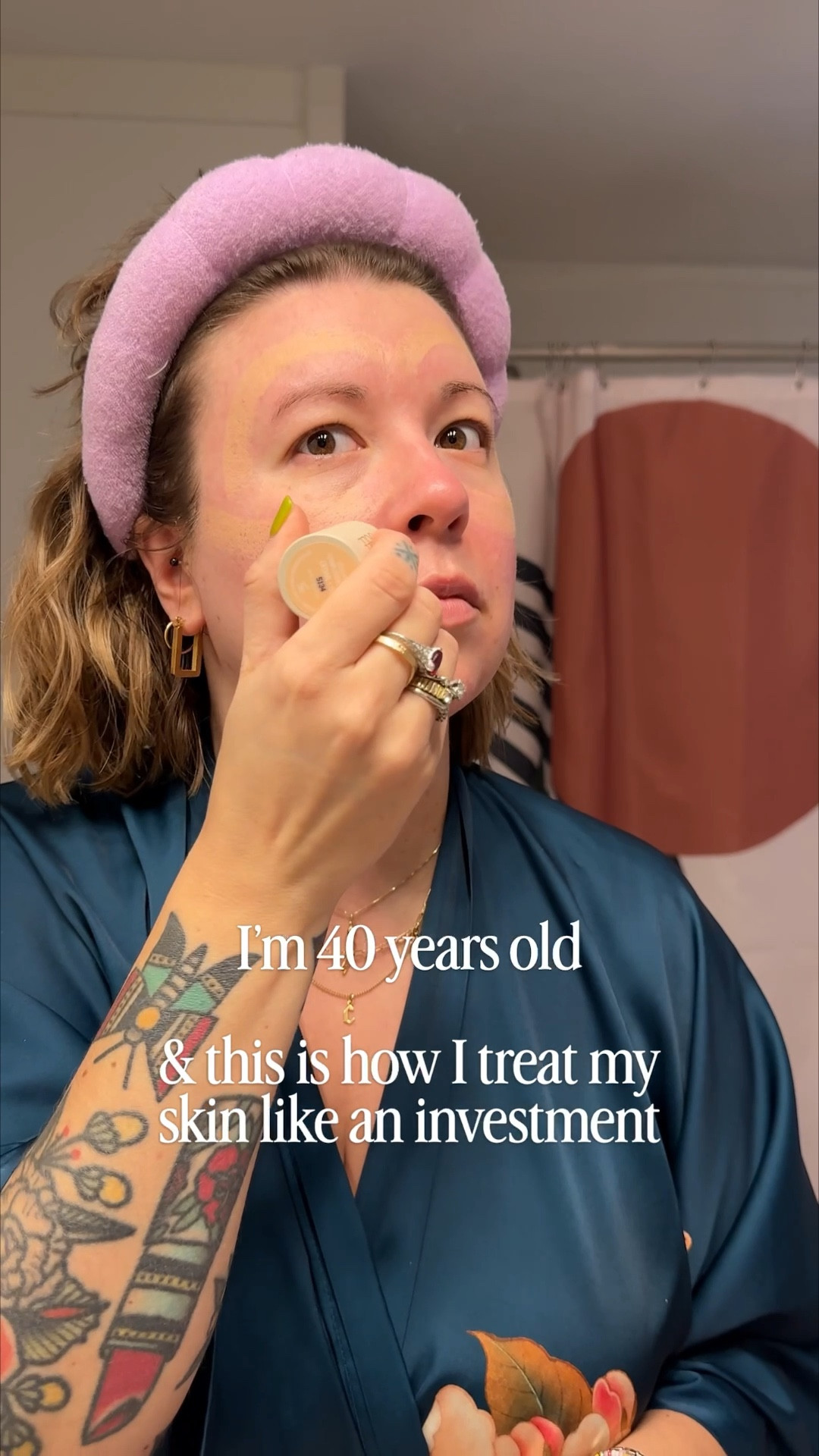 Skincare & makeup doesn’t need to be overcomplicated. I’m 40 years old & this is my everyday skincare & makeup routine
.
.
.
.
.
.
.
.
.
style over 40, affordable skincare, everyday make up tutorial, clean girl make up, makeup tutorial over 40, everyday makeup routine, everyday makeup look, simple makeup tutorial 

#LTKBeauty #LTKOver40 #LTKmorningroutine
