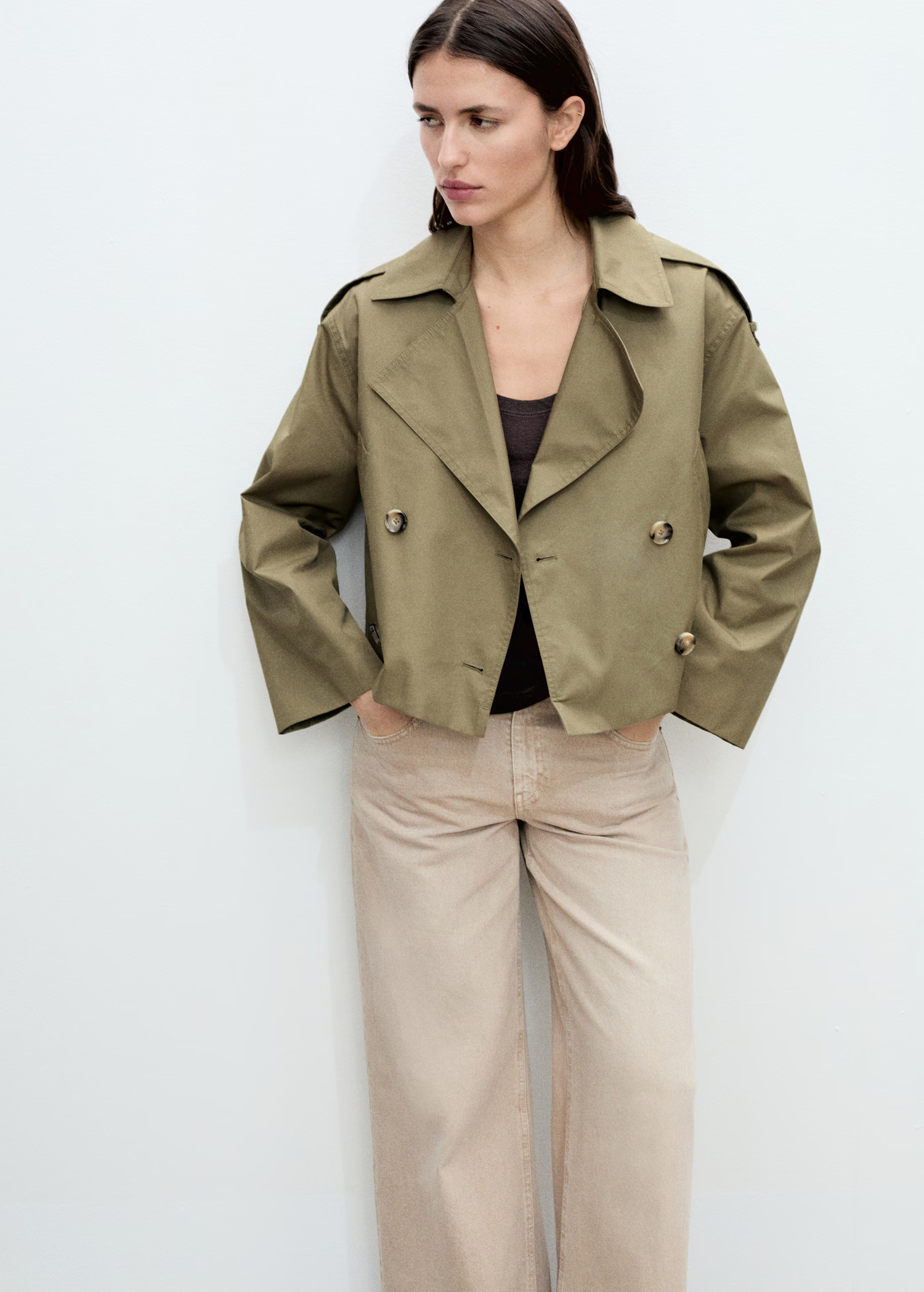 Double-breasted cropped trench coat - Women | MANGO United Kingdom | MANGO (UK)