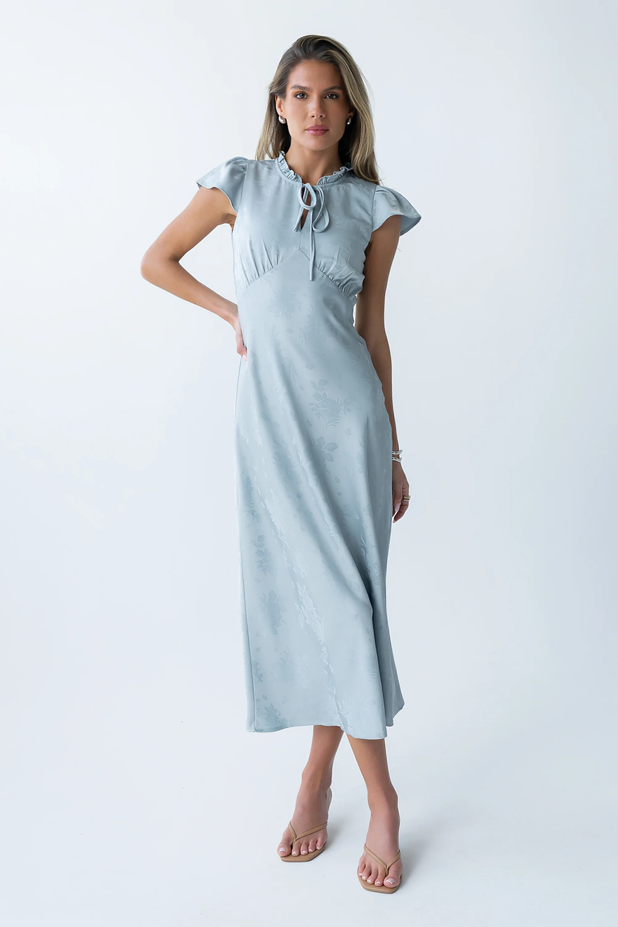 Shae Floral Midi Dress in Blue | Böhme US