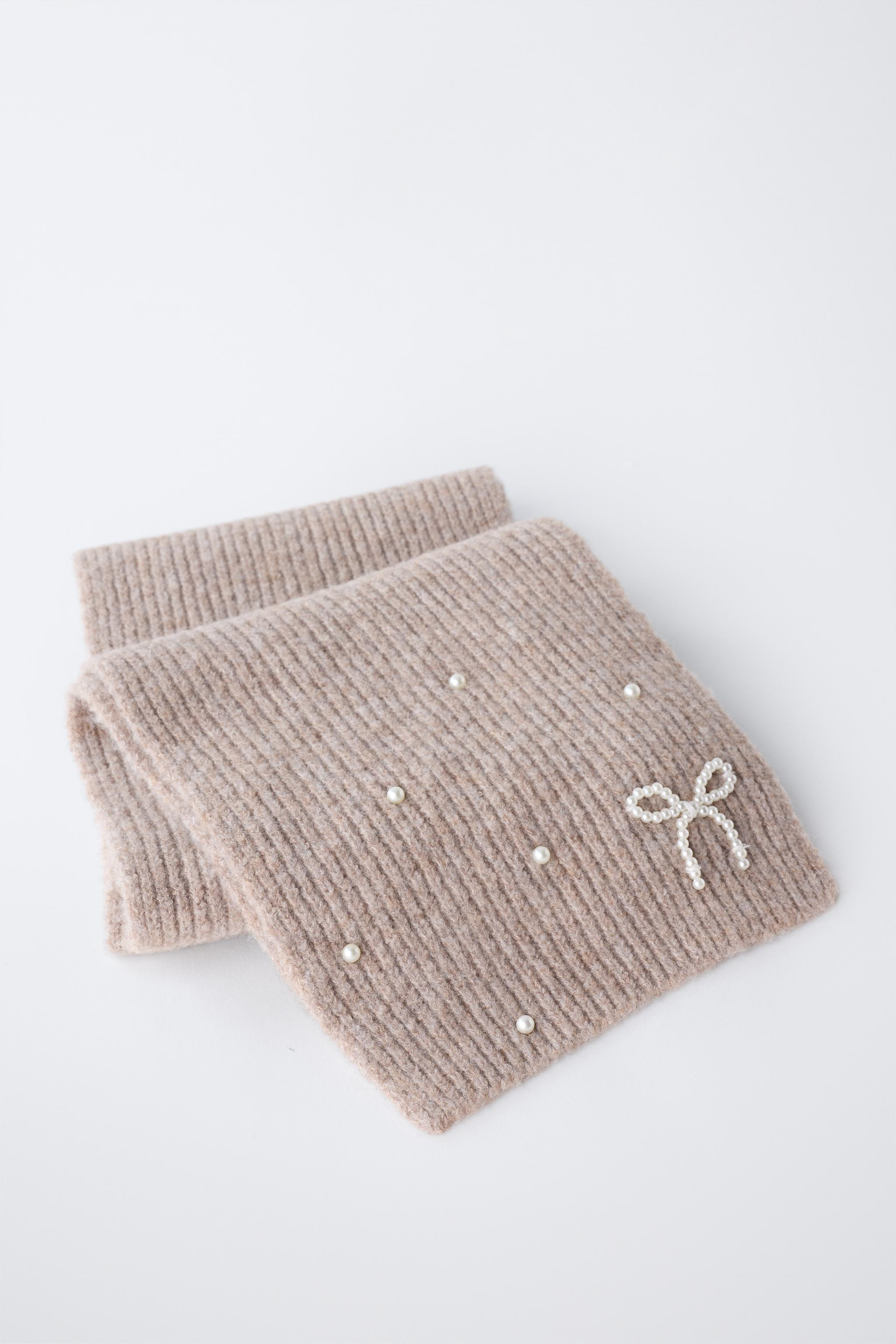 PEARLY KNIT SCARF | Zara US