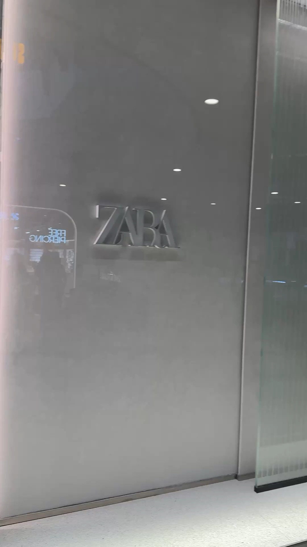 Holiday co ords 

Zara new in 
Airport outfit 
Holiday outfit ideas

#LTKspring #LTKsummer