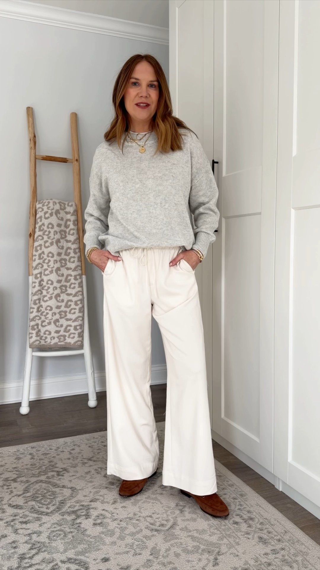 A few things I’d recommend buying from Target right now! Aritzia look for less pull on trousers that are endlessly versatile, the perfect grey crewneck sweater, comfortable and flattering wide leg jeans that make you look taller and slimmer, and a ribbed matching Lou he set that would give Skims a serious run for its money!



#LTKgrwm #LTKootd #LTKFindsUnder50