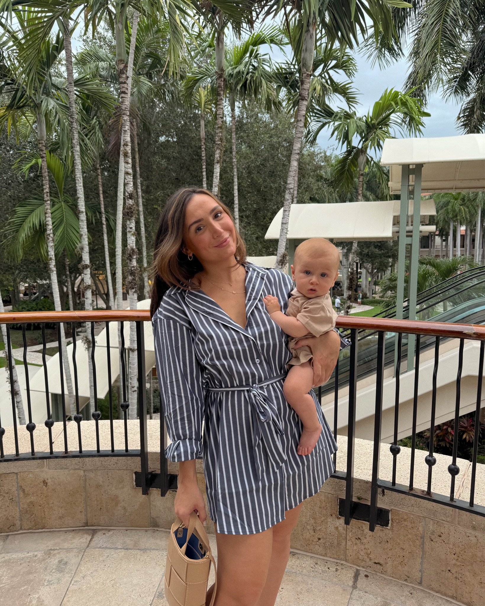 I’m wearing a medium in my dress. Use code LAURENPSAVE25 for 25% off! Hudson’s outfit is so cute and comes in so many colors. I got a medium in the corset and 28 in the jeans 

#LTKFindsUnder50 #LTKFindsUnder100