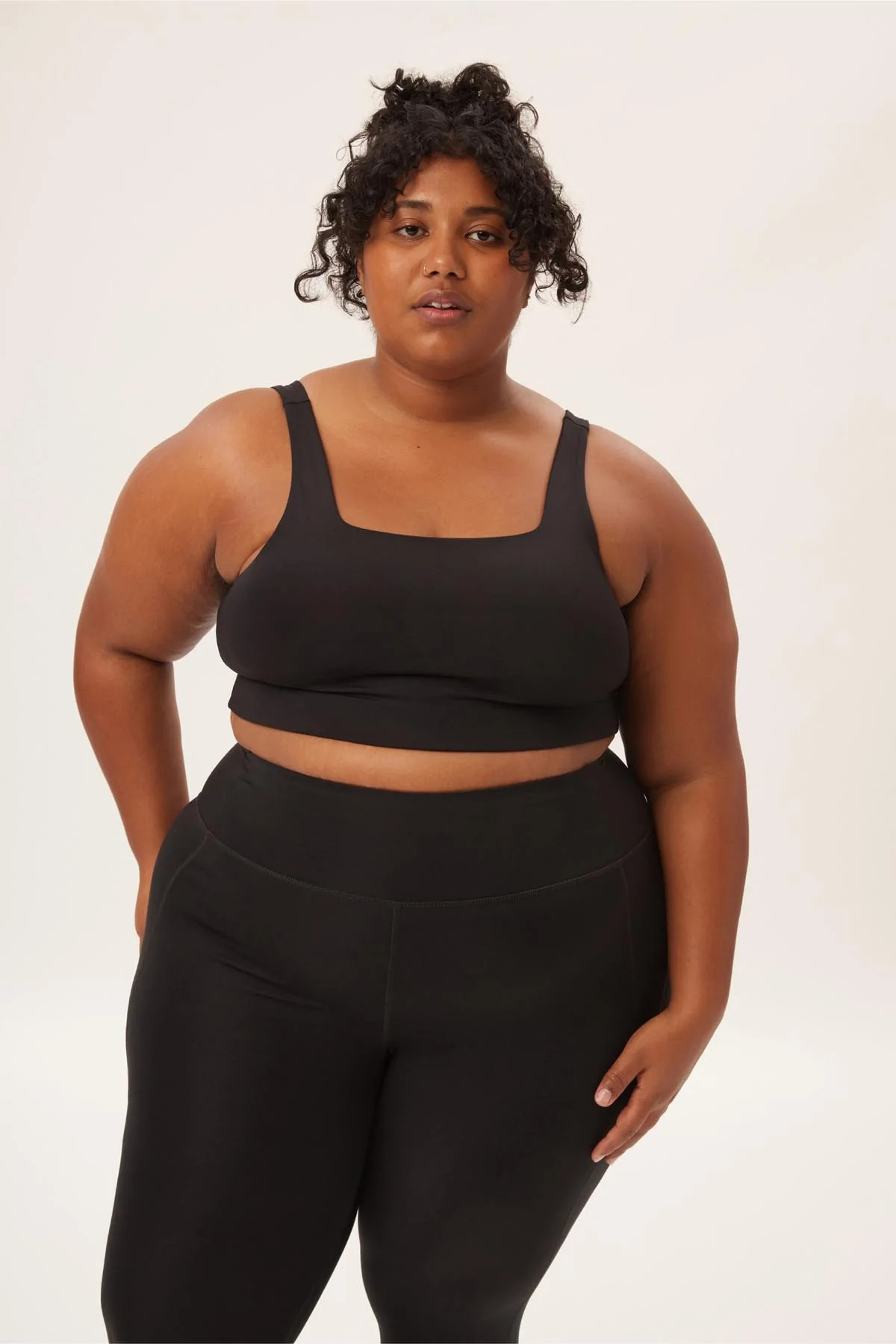 Black Tommy Cropped Bra | Girlfriend Collective